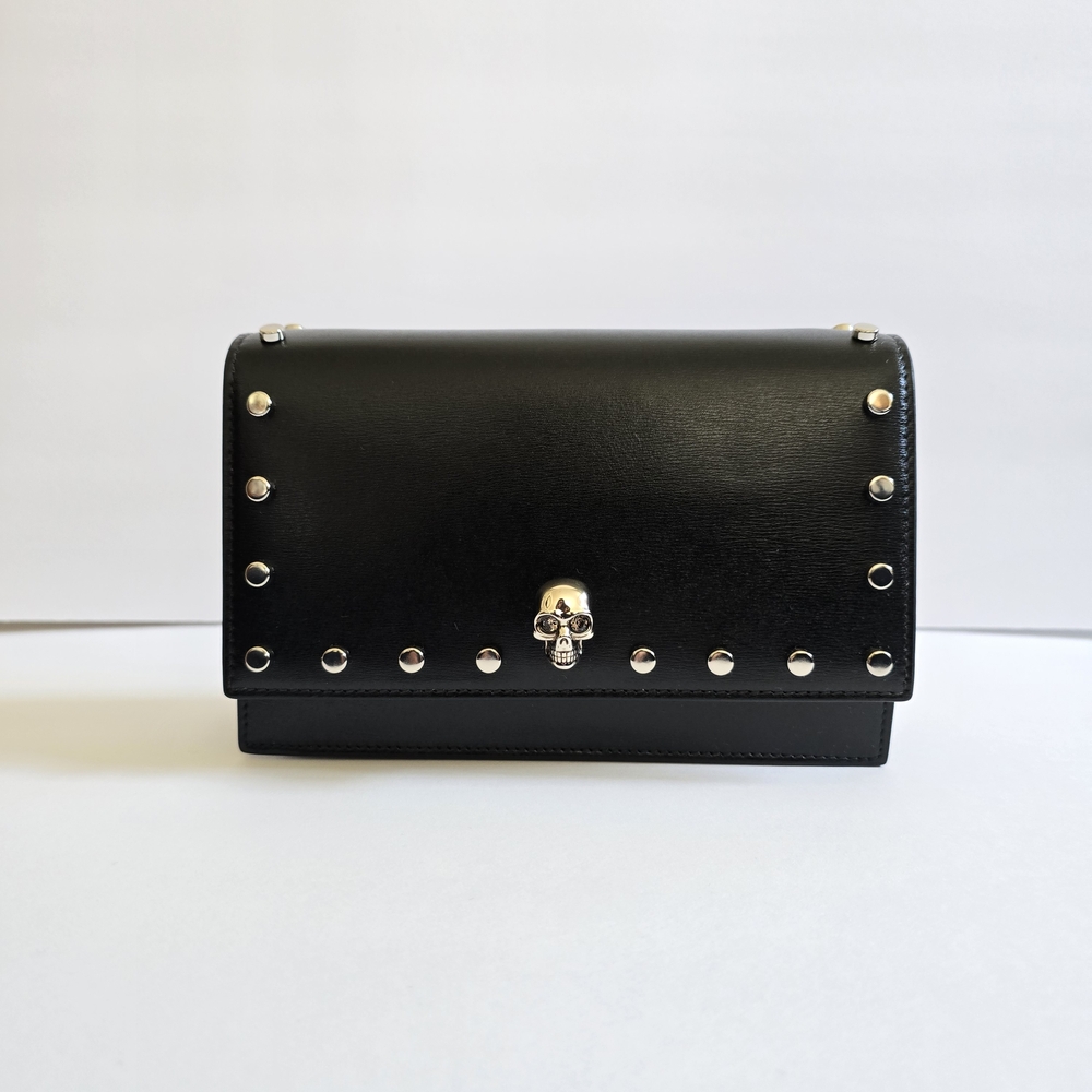 Alexander McQueen Skull Leather Crossbody Black - Picture 4 of 14